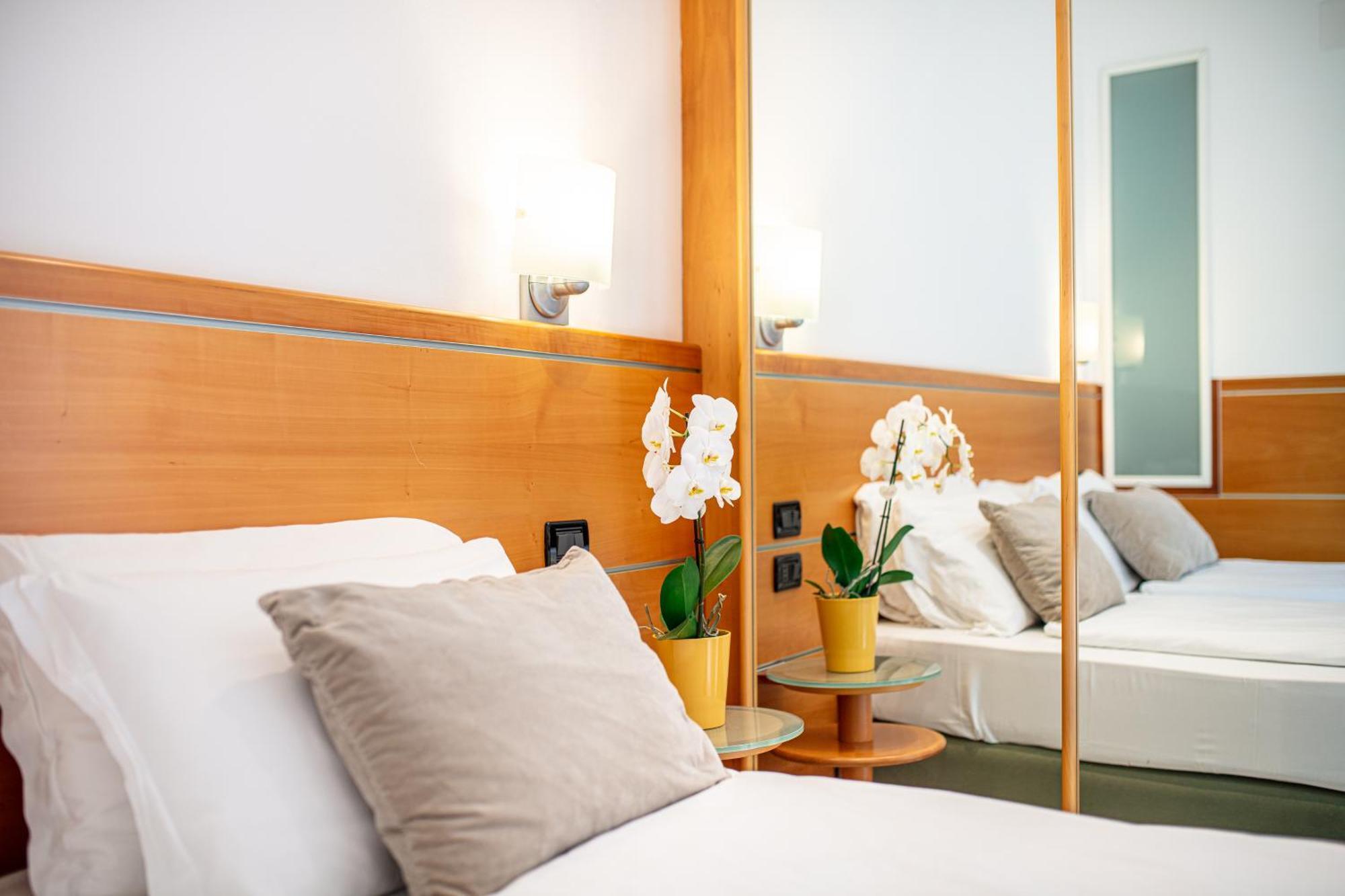 Park Hotel リニャーノ・サッビアドーロ エクステリア 写真